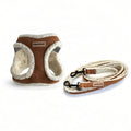 Harnais Trufois marron aspect daim avec doublure sherpa crème pour petit chien et la Laisse multifonctionnelle Trufois marron avec doublure sherpa crème et deux mousquetons noirs